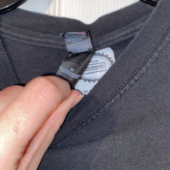 Nintendo Zelda Shirt - Picture 3 of 4